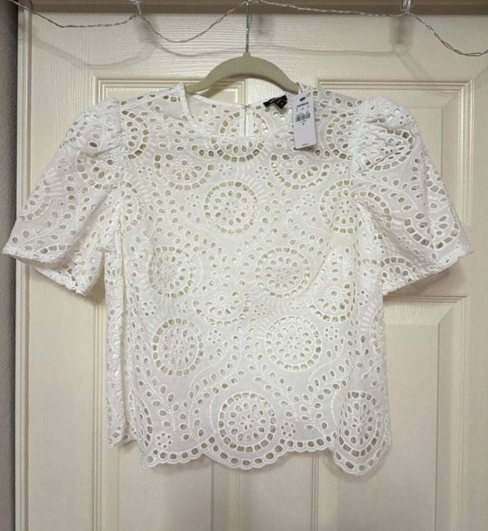 Express Eyelet Crew Neck Short Sleeve Top